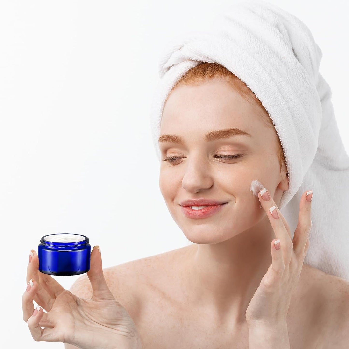 Domensi 100 Pcs 1 oz Glass Jars with Lids Bulk Round Glass Cosmetic Jars Lids 1 oz Small Travel Containers with Inner Liner for Lotions Powders Ointments Sample Cream(Cobalt Blue, Black)