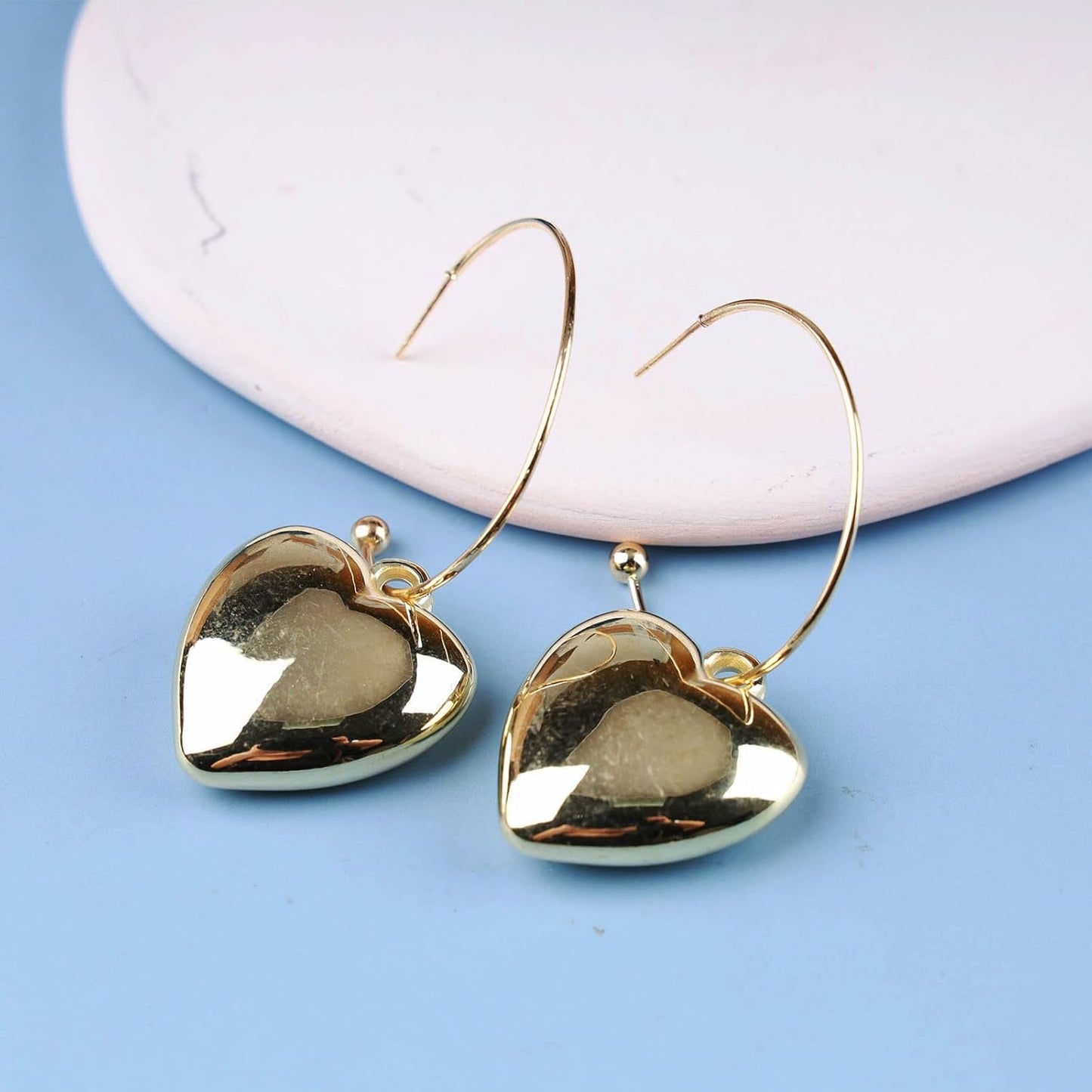 Boho Large Heart Drop Earrings Vintage Gold Love Heart Dangle Earrings Punk Statement Open Big Hoop Heart Earrings Wedding Prom 3D Heart Drop Earrings Jewelry for Women