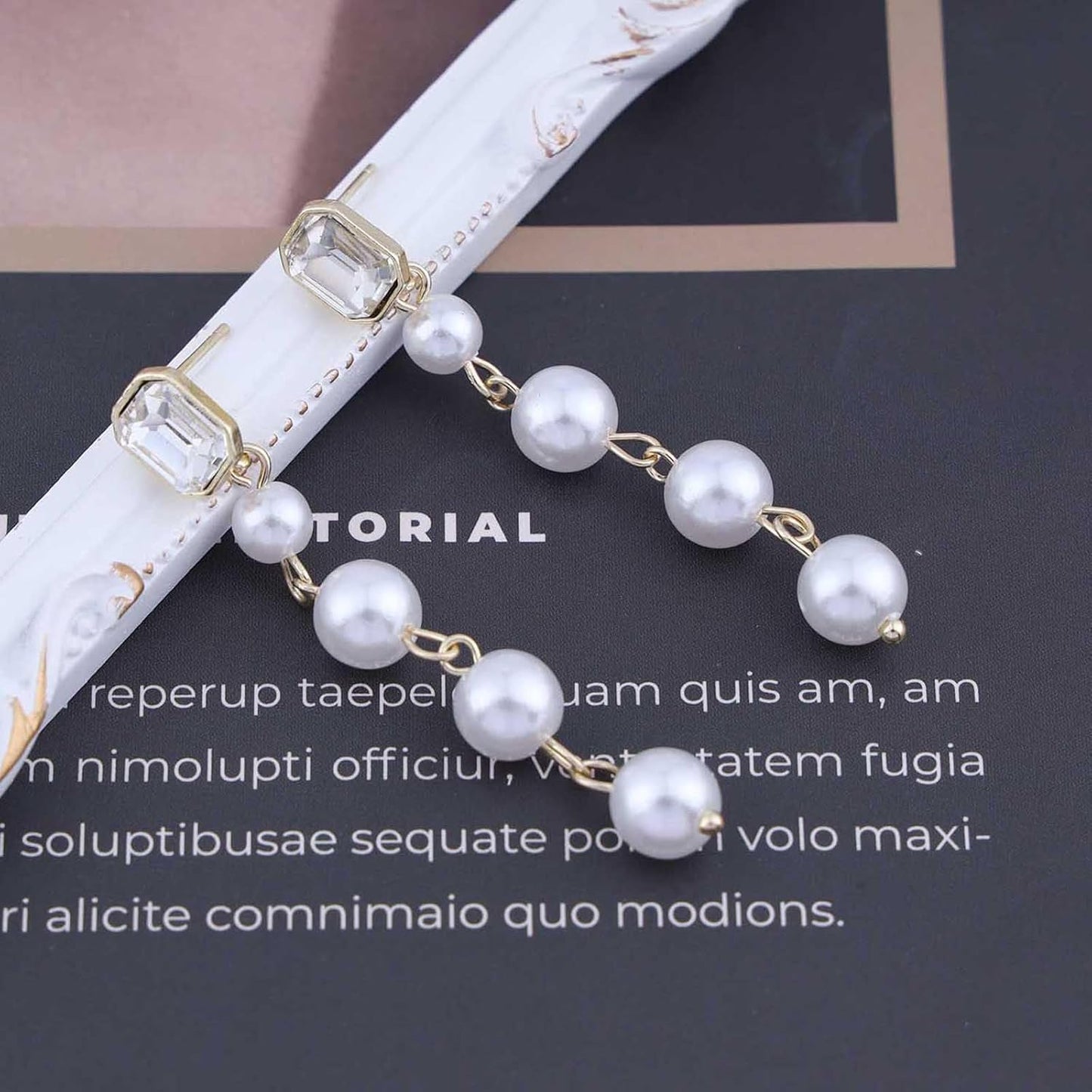 Vintage Crystal Pearl Drop Earrings Long Pearl Chain Earrings Gold Pearl Tassel Earrings Shine Bridal Cz Rhinestone Pearl Earrings Jewelry for Women