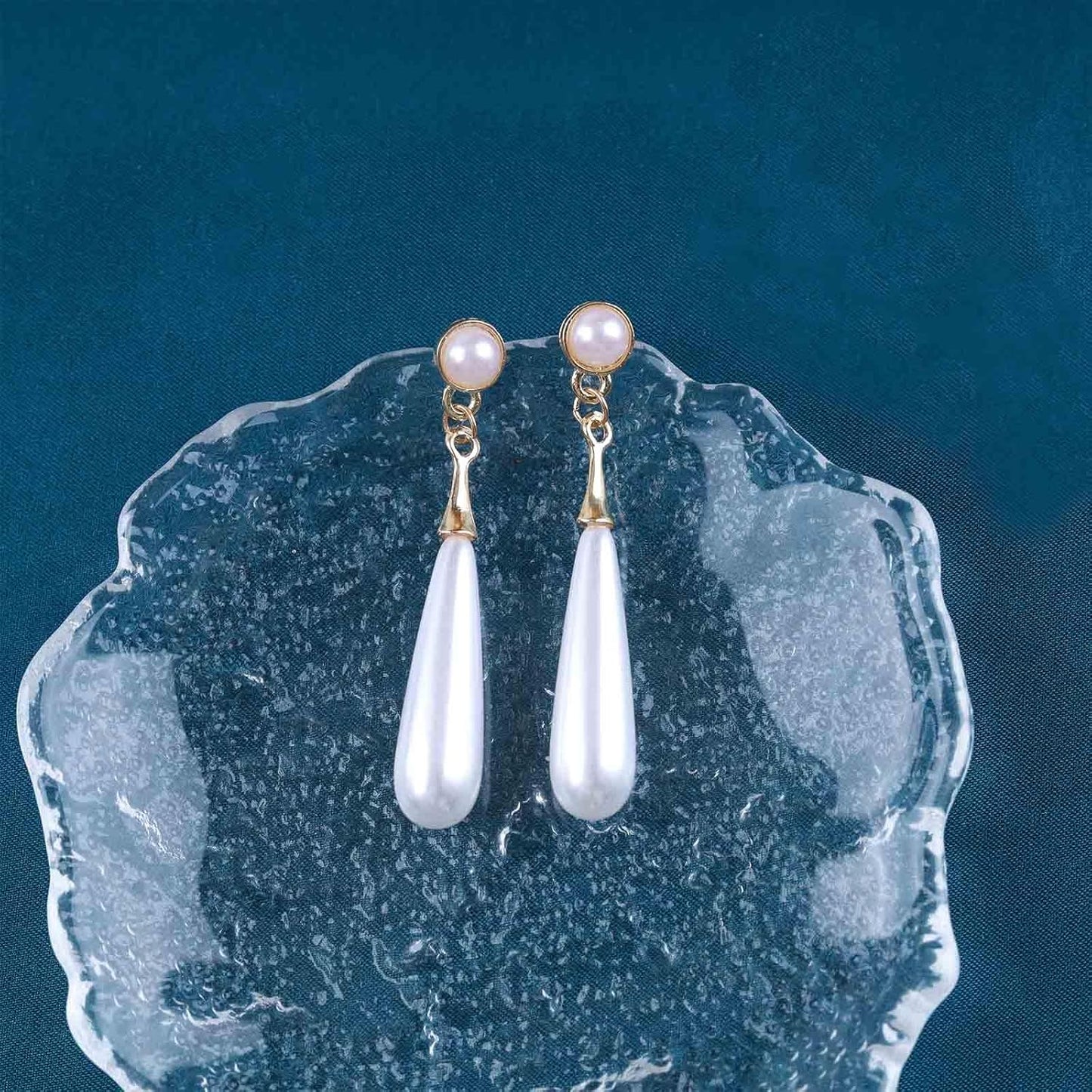 Boho Teardrop pearl Earrings Thin pearl Drop Earrings Gold Long pearl Dangle Earrings Vintage pearl Earrings Jewelry for Women and Girls