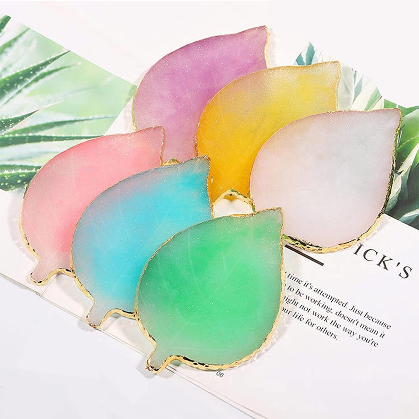 1 Piece Nail Art Palette Nail Polish Palette Mixing Palette Makeup Plate Nail Plates for Nail Art Nail Tip Holder Nail Art Display