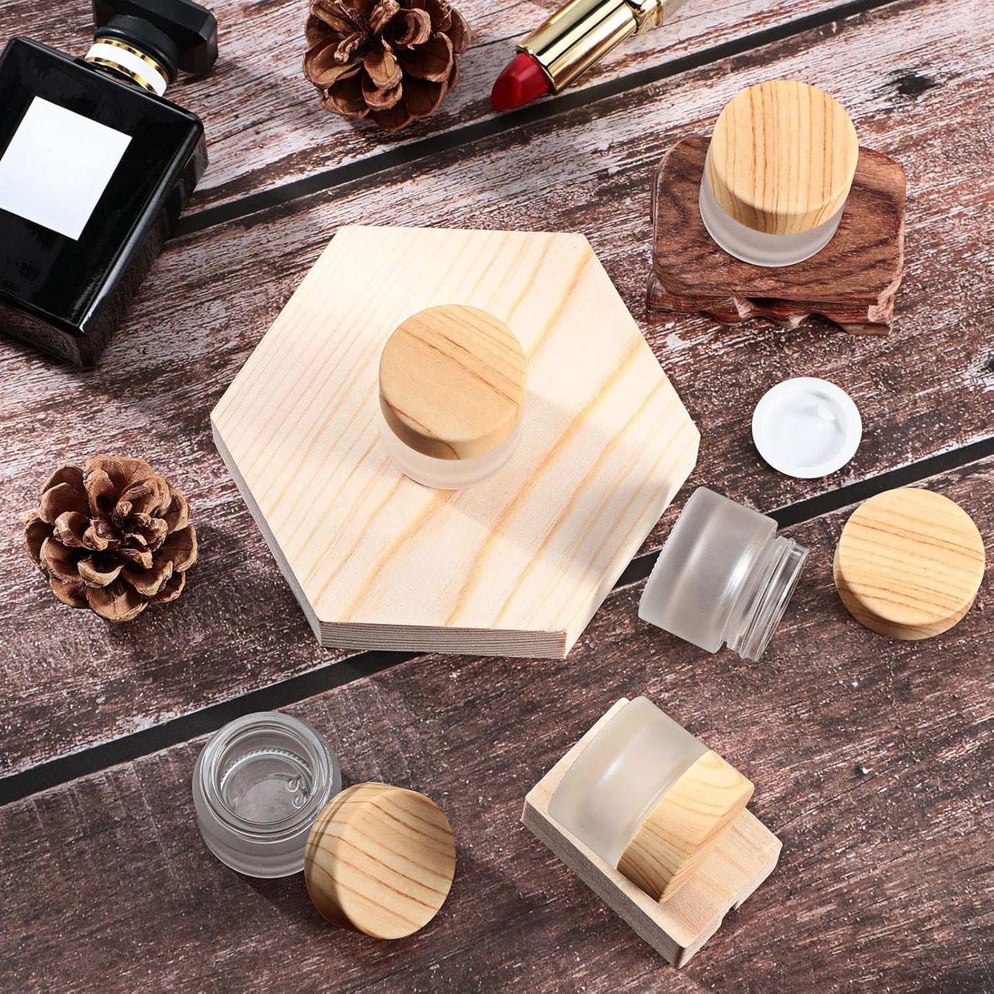 Geiserailie Glass Cosmetic Containers Empty Sample Jars with Leak Proof Lids Makeup Sample Containers for Lotion Cream Cosmetic(30 Pieces,5 Gram)